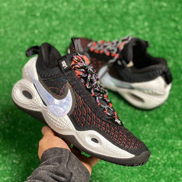 cosmic unity ghost on feet